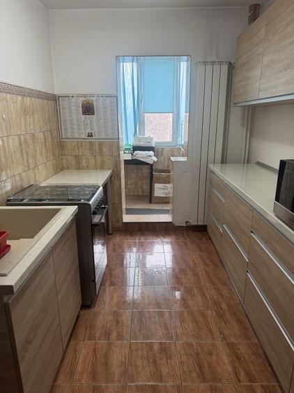 Apartament 2 camere etaj 3/4 - 5
