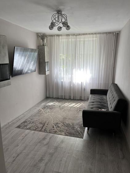 Vand apartament zona Velenta - 3