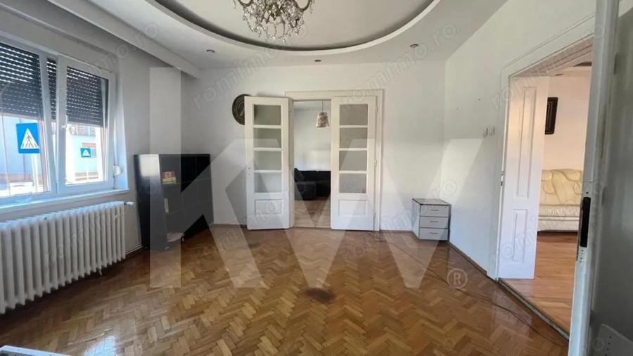 Casa individuala de inchiriat 4 camere, curte ?i terasa Terezian - 6