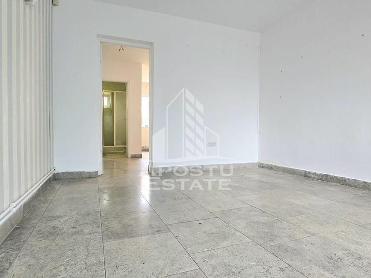 Spatiu Comercial 54 mp  malul Muresului - 4