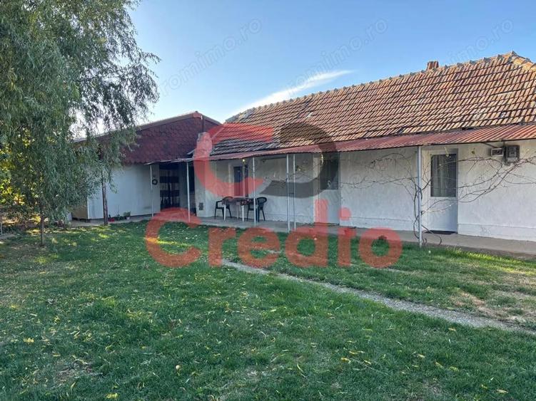 1200mp teren, casa cu 2 corpuri-asfalt, utilitati, locatie buna - 6