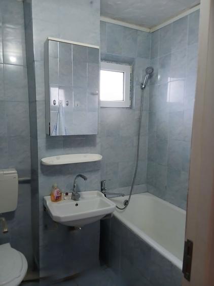 Inchiriez ap 2 camere - 1