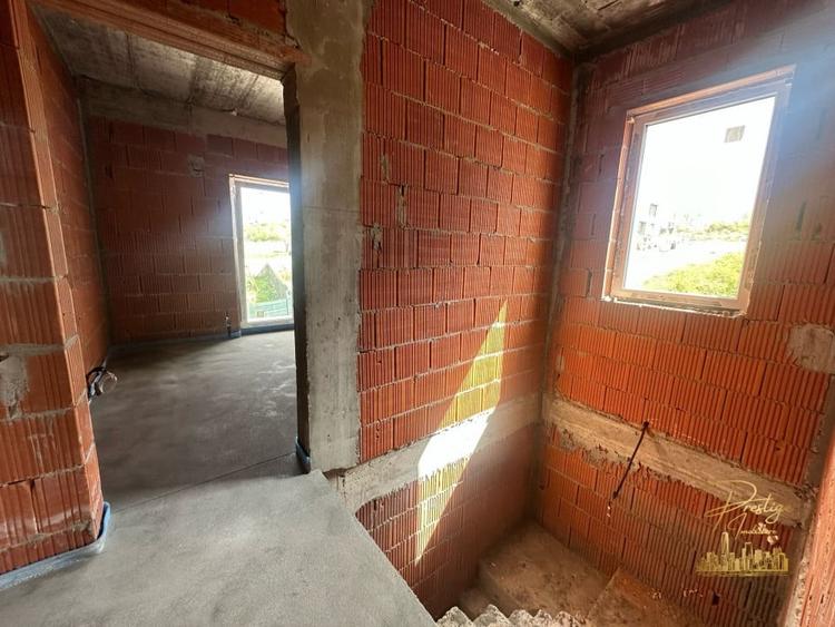 Casa noua cu 5 camere de vanzare in zona Dealuri - Oradea - 16