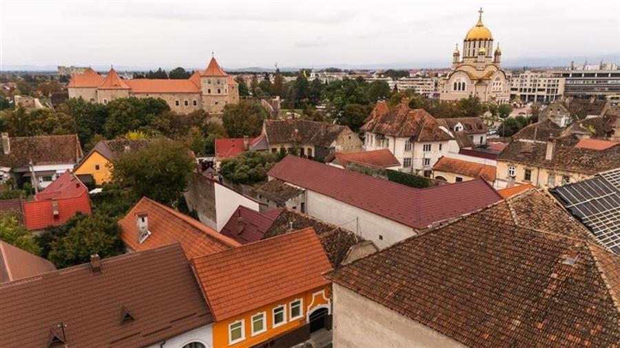 Casa pretabila:comercial/ servicii/ rezidential Central, Fagaras - 9