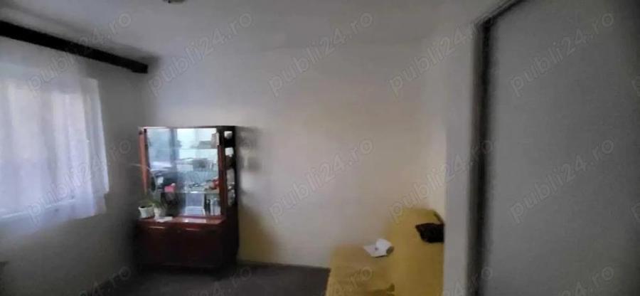 Apartament cu 3 camere in Micro 18 - 2