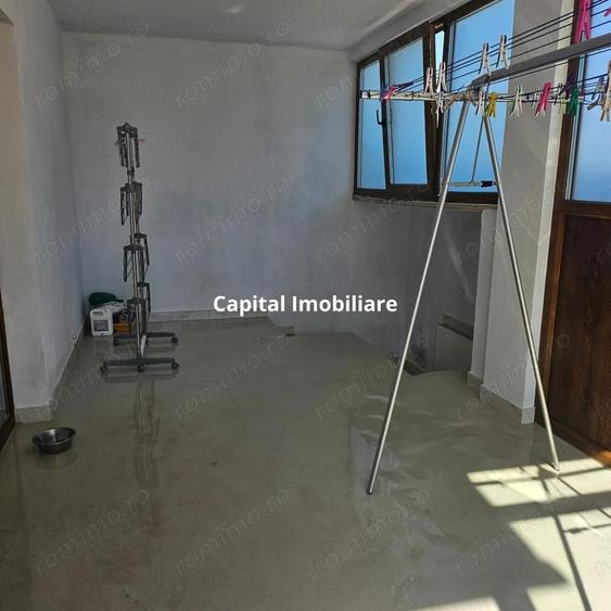 Casa Strejnicu: 150m2, 3 dormitoare, 2 bai, 2 garaje - 18