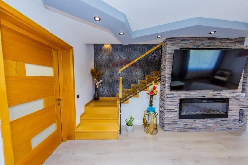 PROPRIETATE DEOSEBITA - Busag - 9