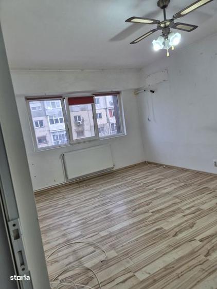 Proprietar vand apartament 2 camere Navodari ultracentral - 1