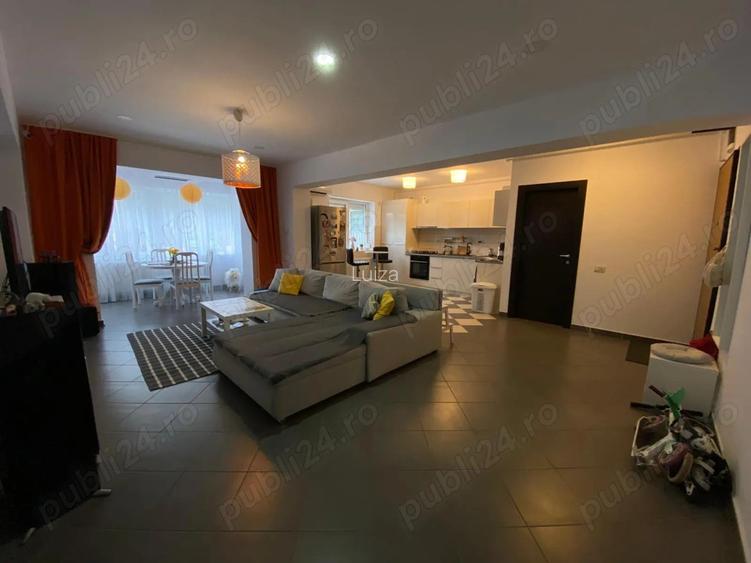 Vand apartament faleza nord