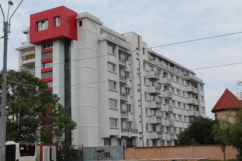Apartament cu 2 camere decomandat în Olteniței