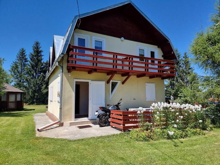 Casă cu 2 camere în Beliș