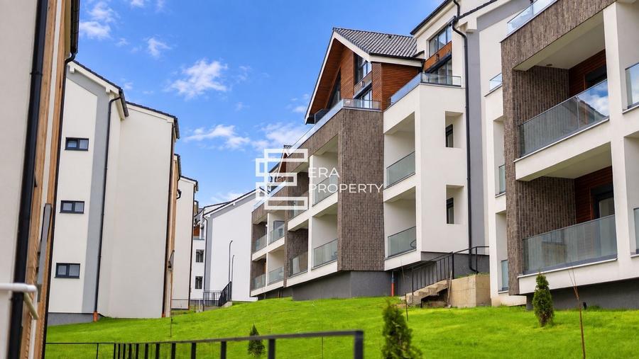 Apartament cu 3 camere decomandat în Cristian