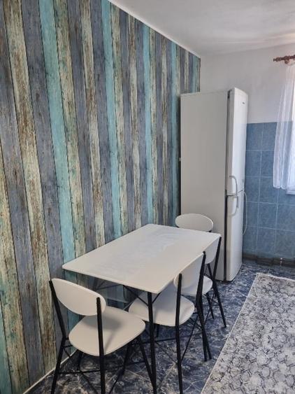 Inchiriez Apartament 2 camere semidecomandat ,sibiu,mihai viteazu - 13