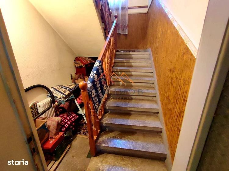 Casă cu 4 camere decomandat cu Teren 890 Mp în Slobozia