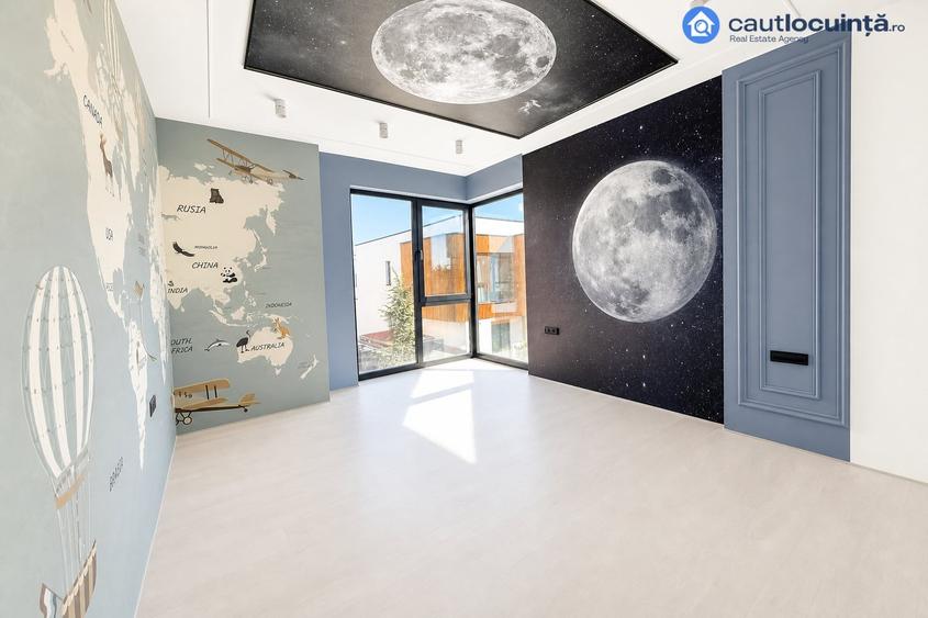 Casă cu 5 camere cu Teren 720 Mp în Corbeanca
