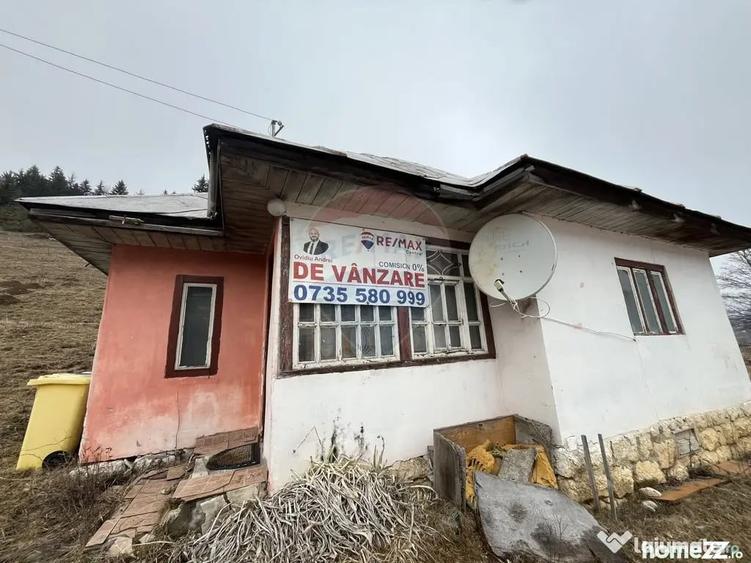 Teren de 3808 mp, în Fundata