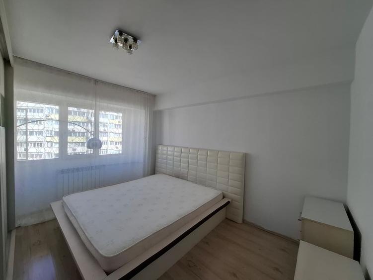 Apartament 3 Camere, Parcare  Decomandat, Renovat, Mobilat , Utilat  L355 - 4
