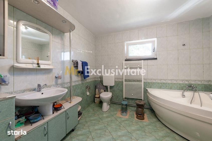 Casă cu 4 camere în Dârmănești