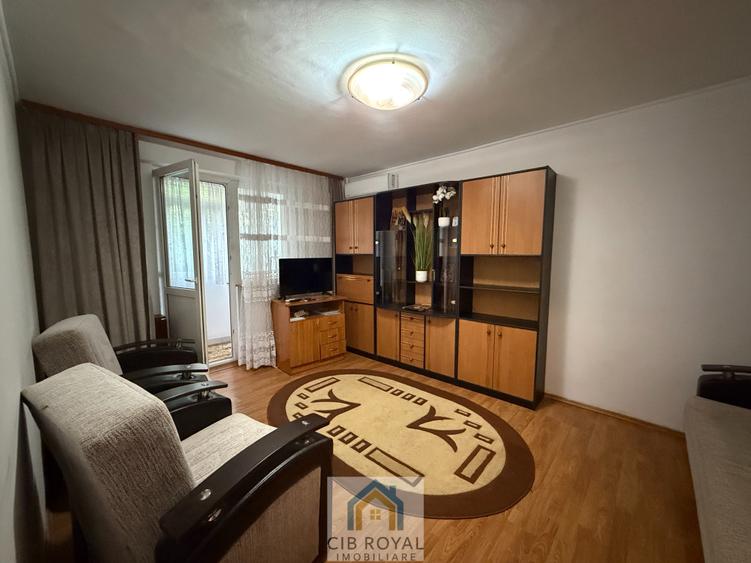 Apartament cu 2 camere decomandat în Lacul Tei