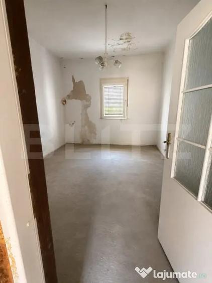 Casa de vanzare ideala pentru locuin?a, cabinete sa - 6