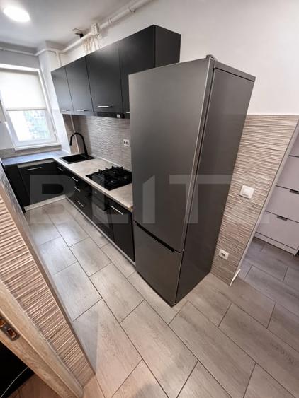 Apartament cu 3 camere semidecomandat, mobilat în Codlea