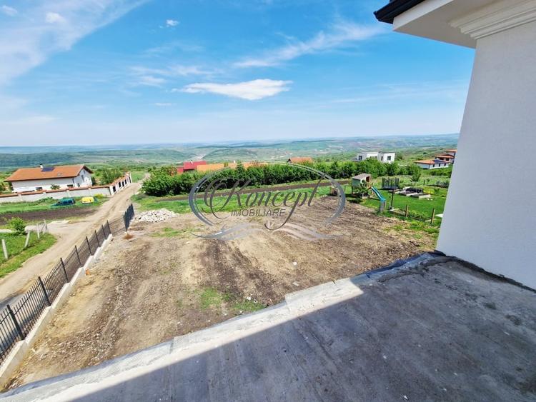 Duplex cu 5 camere cu Teren 600 Mp în Gheorghieni