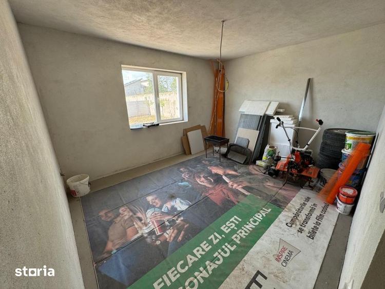 Casă cu 7 camere cu Teren 1062 Mp în Ghercești