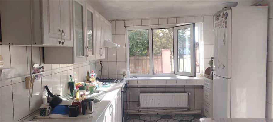 Casă individuală cu 4 camere cu Teren 432 Mp în Lipănești