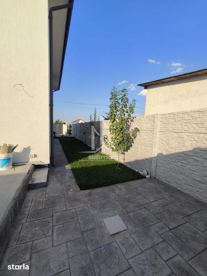 Casă cu 4 camere cu Teren 270 Mp în Berceni