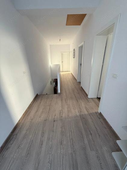 Casă cu Teren 600 Mp în Urseni