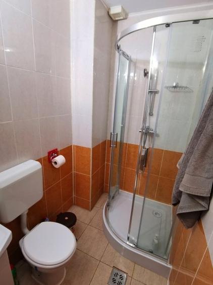 Apartament cu 3 camere decomandat, mobilat în Nord