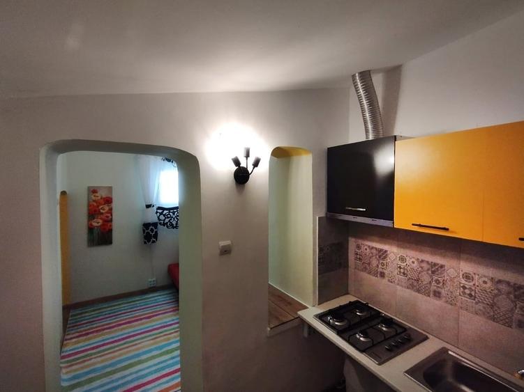 Garsonieră decomandată în Moșilor