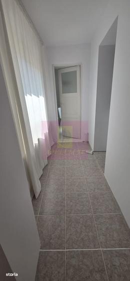 Casă cu 4 camere cu Teren 451 Mp în Central