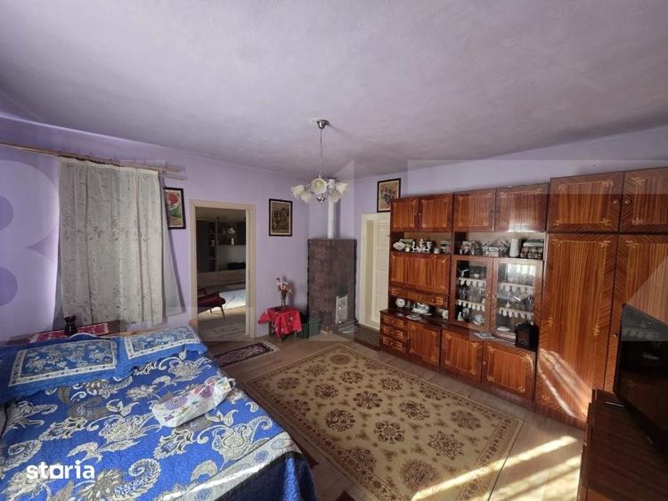 Casă cu 3 camere cu Teren 4669 Mp în Moacșa