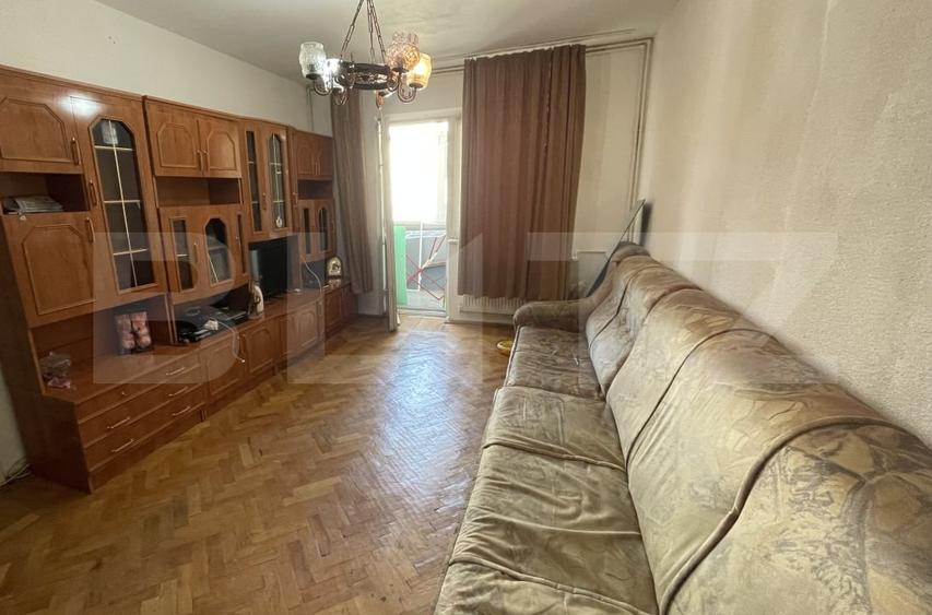 Apartament cu 2 camere decomandat, mobilat în Trivale