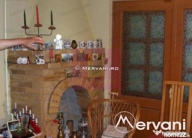 Casă cu 5 camere cu Teren 545 Mp în Bușteni