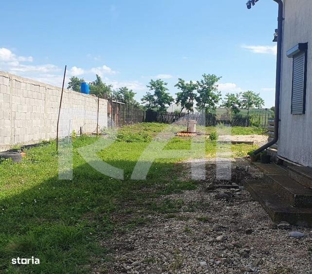 Casă cu 4 camere în Gârlești