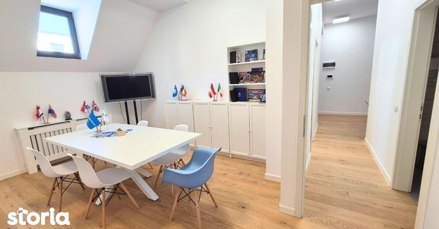 Apartament cu 3 camere, mobilat în Eminescu