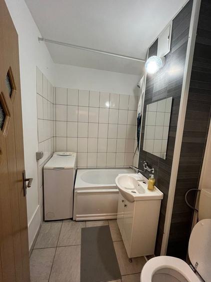 Garsonieră decomandată în Exterior Vest
