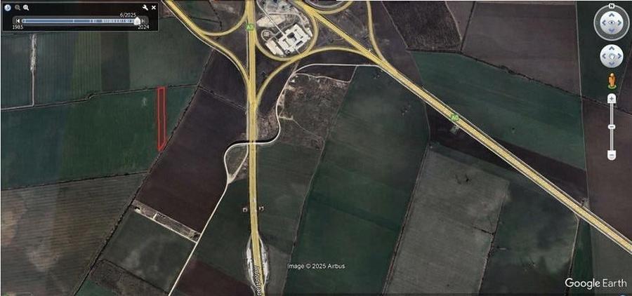 Teren intravilan / Tunari / 11900mp / T25 - 1