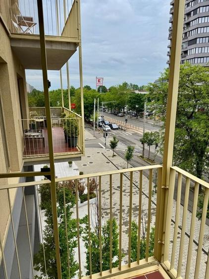 Apartament cu 2 camere semidecomandat, mobilat în Bucureștii Noi