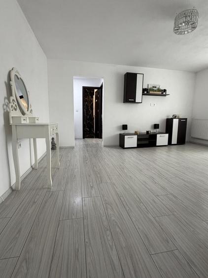 Ofer sore inchiriere apartament 2 canere complet renovat - 5
