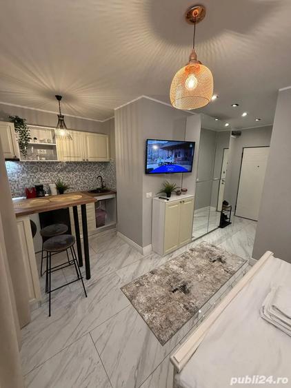 Studio de LUX pe Calea Victoriei 25 in inima Capitalei! - 1