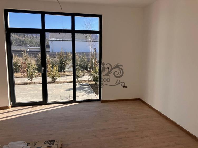 Casa/Vila de vanzare in Cristian zona case - 2