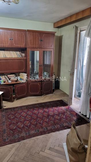 Apartament 2 camere, etaj 2, zona Ostroveni Apartament 2 camere, etaj 2, zona Ostroveni