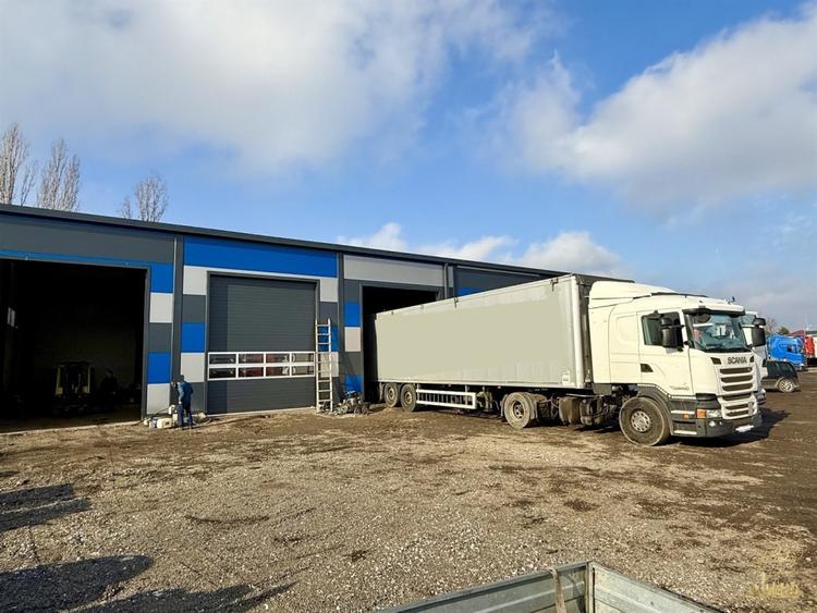 Complex Logistic 3ha de vanzare cu service, parcare, birouri-Vama Bors - 8