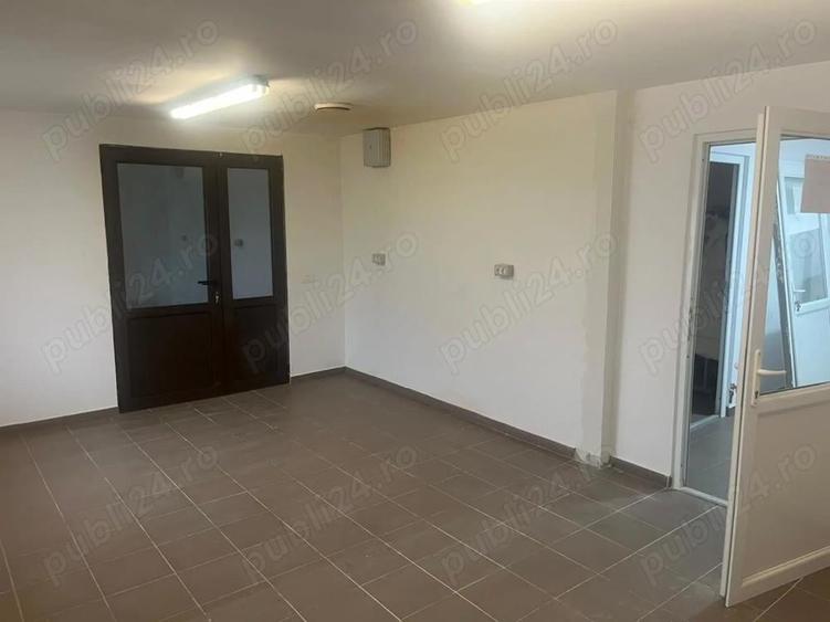 Casa D+P cu spatiu comercial la parter - 3