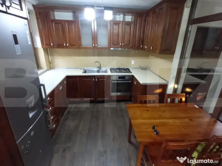 Apartament mobilat, 3 camere, 63 mp, curte 49 mp, parcare, c - 10