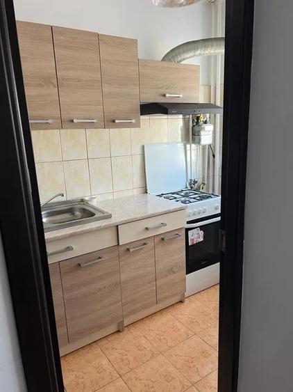 Garsoniera, semidecomandata, 35 mp, balcon, metrou, Drumul Taberei - 4