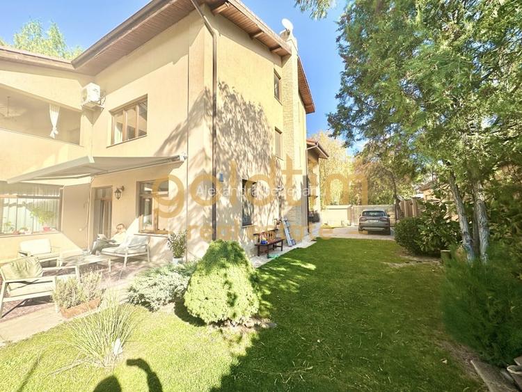 VILA INDIVIDULA/CURTE/PISCINA/MOBILATA/PIPERA/PROMENADA